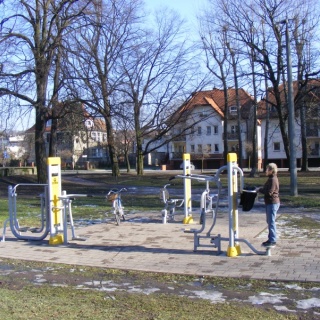 Skwer przy ul. Matejki - Warszwskiej