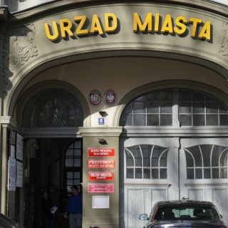 Nabór na stanowisko podinspektora ds. planowania, remontów i utrzymania dróg w Wydziale Dróg Miejskich.