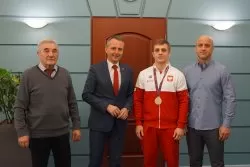 Wicemistrz Europy w zapasach U-23 gościem Prezydenta Miasta
