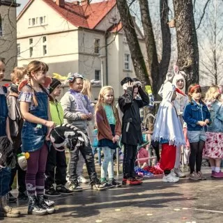 Zaprezentuj swój talent na scenie podczas powitania wiosny!