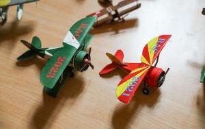 Warsztaty modelarstwa kartonowego w RCK (15)