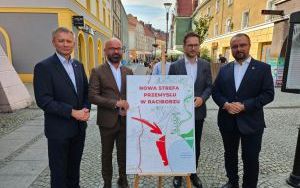 Nowa strefa przemysłowa (3)