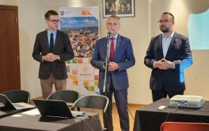 Konsultacje w sprawie udziału raciborskich firm w odbudowie Ukrainy (15)