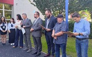 Uroczyste otwarcie placu zabaw przy SP 1 (11)