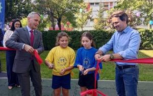Uroczyste otwarcie placu zabaw przy SP 1 (2)