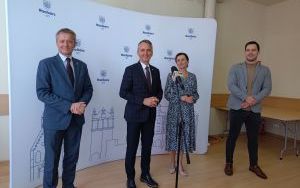 Zdjęcia z konferencji prasowej (1)
