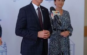 Zdjęcia z konferencji prasowej (2)