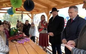 Otwarcie pracowni pod chmurką SP4 (3)