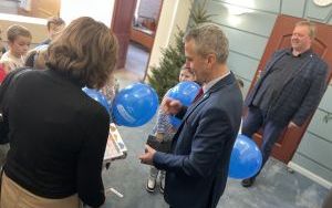 Wyjątkowa choinka w magistracie (2)