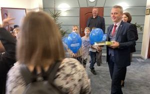 Wyjątkowa choinka w magistracie (4)