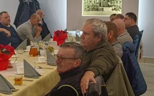 W Restauracji Raciborskiej odbyło się spotkanie wigilijne dla samotnych (13)