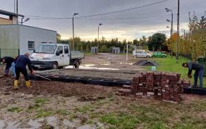 Wiata rowerowa na Srebrnej (9)