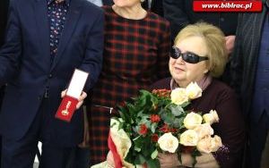 Grażyna Drobek-Bukowska z medalem Zasłużony dla Kultury Polskiej (11)