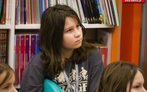 Marek Szołtysek z wizytą w raciborskiej bibliotece (16)