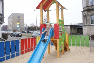 Plac zabaw przy Ulicy Czekoladowej jest już używany!