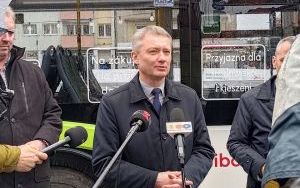 Zdjęcia z konferencji prasowej (1)