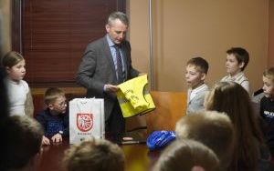 Wizyta dzieci z SP 15 w Urzędzie Miasta (11)