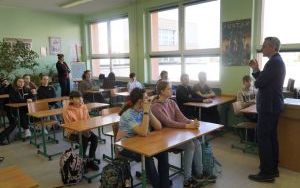 Prezydent wcielił się w rolę nauczyciela historii (3)