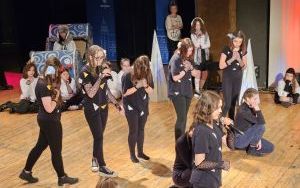 Uroczystość wręczenia stypendiów uczniom szkół podstawowych (16)