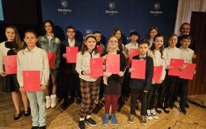 Uroczystość wręczenia stypendiów uczniom szkół podstawowych (3)