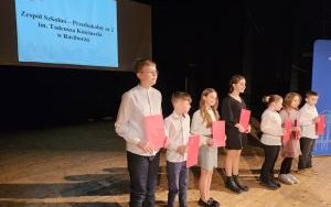 Uroczystość wręczenia stypendiów uczniom szkół podstawowych (13)