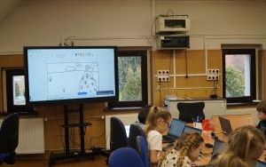 Dzieci z SP 3 wygrały mobilną pracownię komputerową (3)