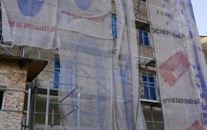 9 budynków komunalnych jest już w trakcie kompleksowego remontu (14)