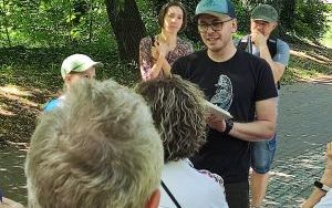 Co w miejskiej zieleni piszczy - spacer przyrodniczy z Tomaszem Szczasnym (9)