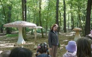 Dzieci ze Szkolnego Zespołu Antysmogowego z wizytą w Arboretum Bramy Morawskiej w Raciborzu (19)