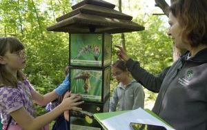 Dzieci ze Szkolnego Zespołu Antysmogowego z wizytą w Arboretum Bramy Morawskiej w Raciborzu (14)
