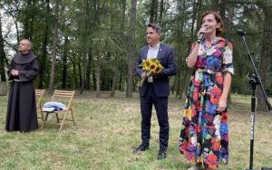 Msza święta i koncert w Arboretum Bramy Morawskiej z okazji Święta Wojska Polskiego (2)