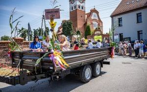 Raciborzanie podziękowali za plony na dożynkach powiatowo-gminnych w Brzeziu (7)
