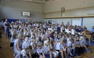 Wakacje już za nami. W ZSP 2 zabrzmiał pierwszy dzwonek (8)