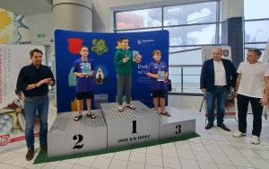Uczniowie raciborskich szkół rywalizowali na krytej pływalni H2Ostróg (10)