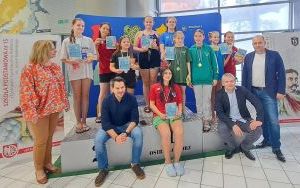 Uczniowie raciborskich szkół rywalizowali na krytej pływalni H2Ostróg (11)