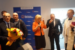 Grzeborz Schetyna odwiedza rodzinny.
