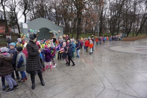 Przedszkolaki witają wiosnę