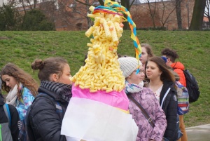 Młodzież witała wiosnę na przystani