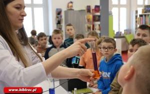 Światowy Dzień Wody z Wodociągami Raciborskimi w bibliotece (4)