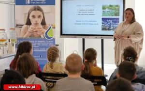 Światowy Dzień Wody z Wodociągami Raciborskimi w bibliotece (6)