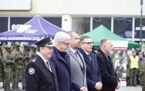 Uroczysta przysięga żołnierzy Wojsk Obrony Terytorialnej na raciborskim Rynku (6)