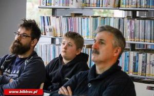 Konduktor Przemek zabrał czytelników biblioteki w kolejową podróż (5)