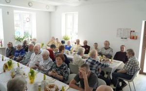 Śniadanie wielkanocne w Dziennym Domu Pomocy Społecznej  (10)
