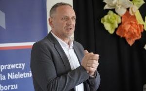 Podopieczni Zakładu Poprawczego i Schroniska dla Nieletnich wyróżnieni za pomoc powodzianom (10)
