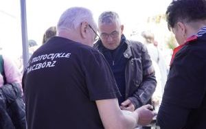Śniadanie Wielkanocne na raciborskim rynku (15)