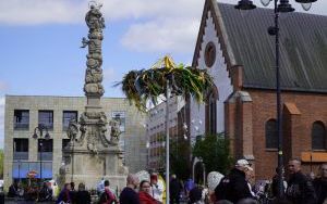 Śniadanie Wielkanocne na raciborskim rynku (15)
