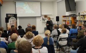 Dzień bibliotekarza w raciborskiej bibliotece (5)