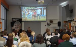 Dzień bibliotekarza w raciborskiej bibliotece (7)