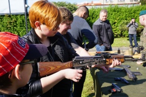 Piknik militarny 30 kwietnia