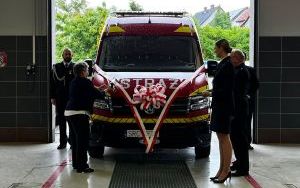 Przekazanie kluczu do nowego wozu dla OSP Markowice (3)